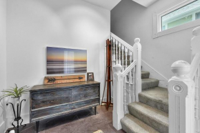 Beautiful Private 2B Apartment In Midtown Omaha